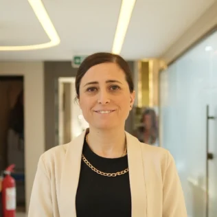 Kübra Demirer